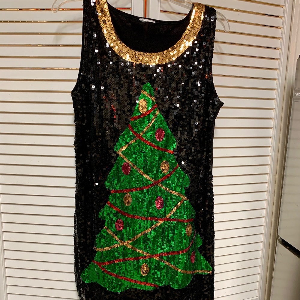 Black sequin with Christmas Tree size Large